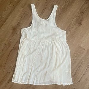 O’Neil Ivory Cover Up